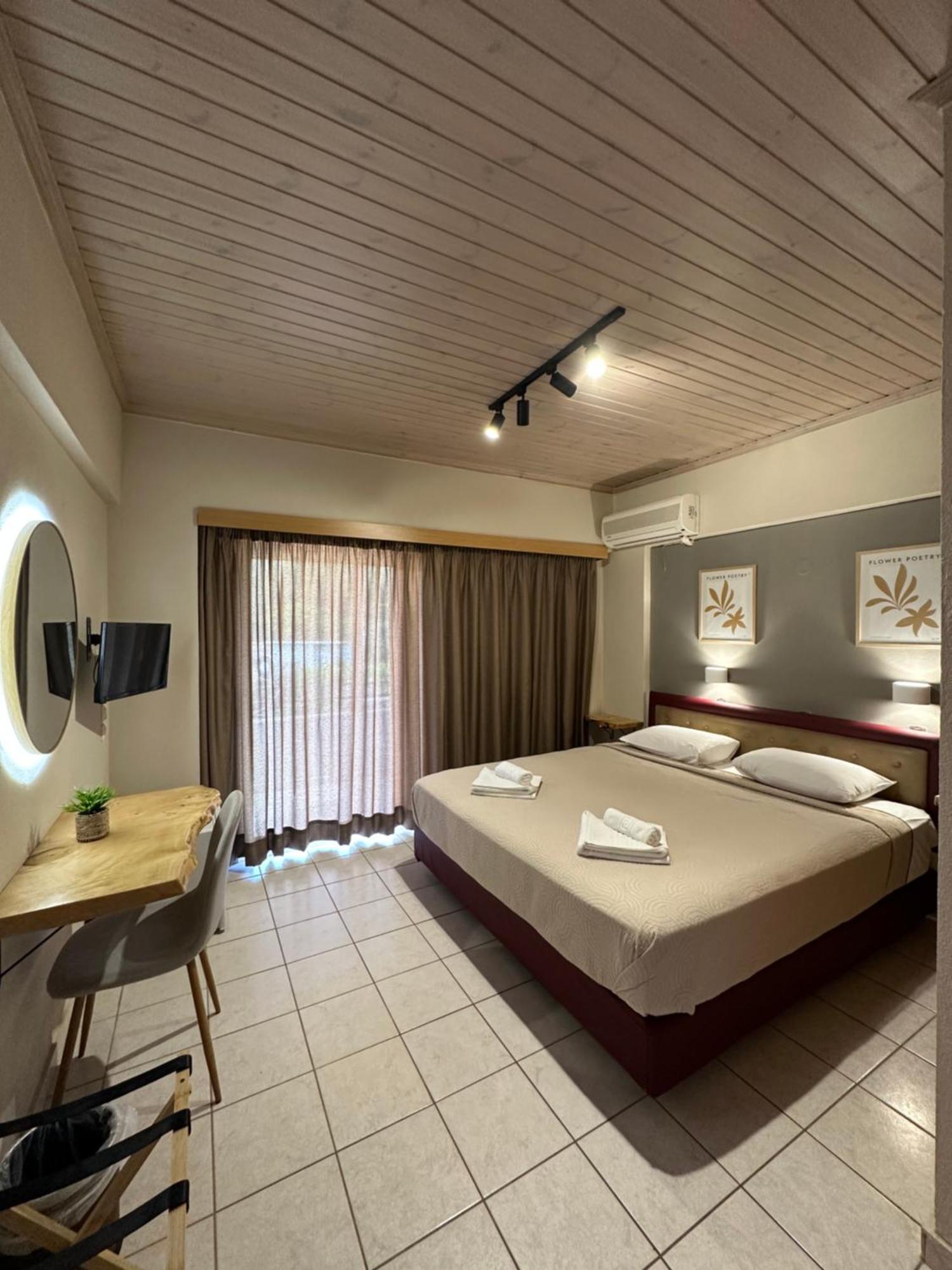 Semiramis Hotel Frinion Room photo